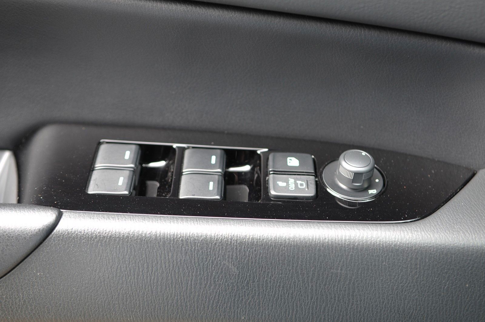 Mazda CX-5 SoMo SKYACT-D184 Aut.AWD Newground 360°/AHK