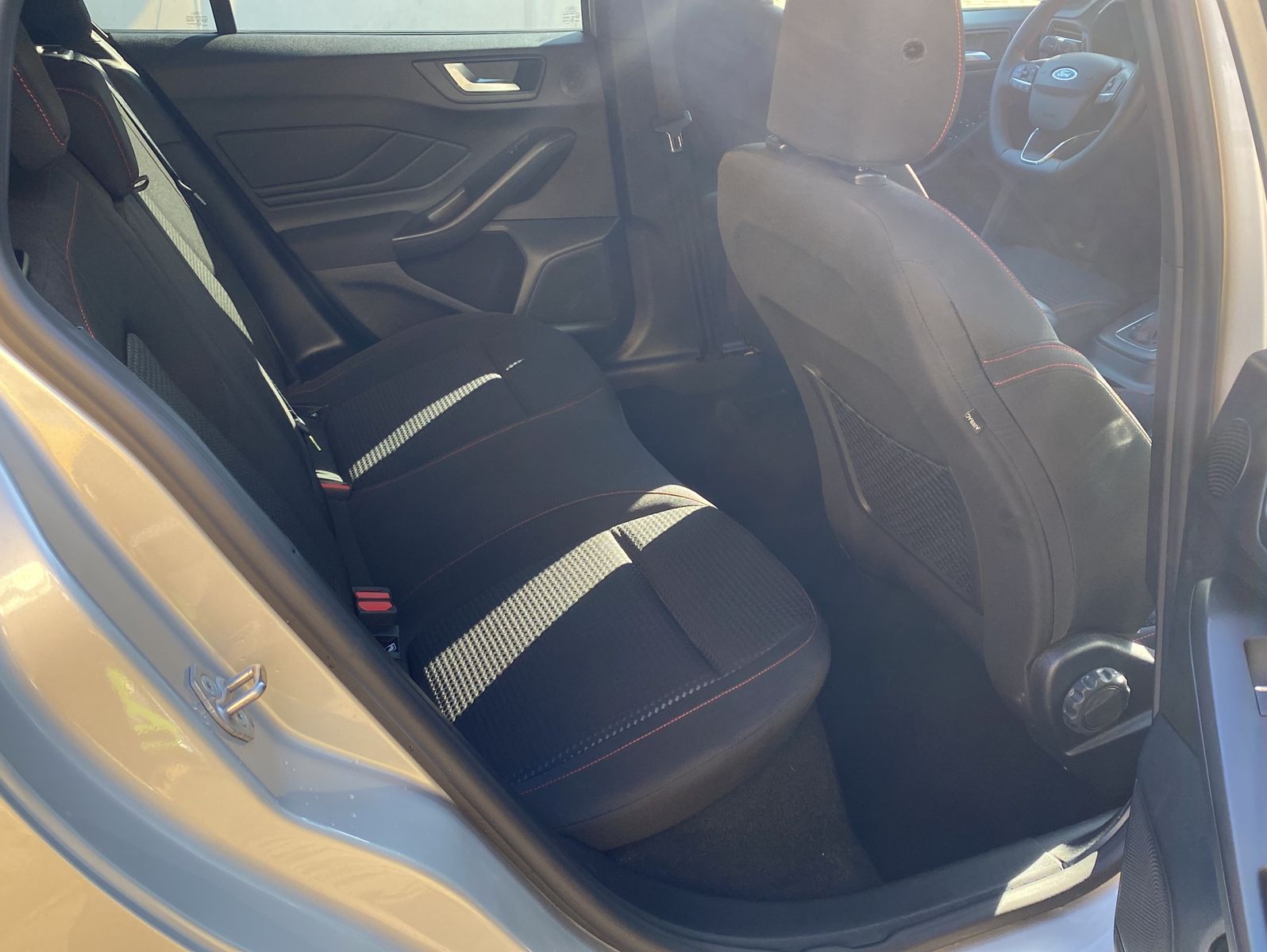 Ford Focus 1.0 EB ST-Line X*AHK*Bang&Olufsen*ACC