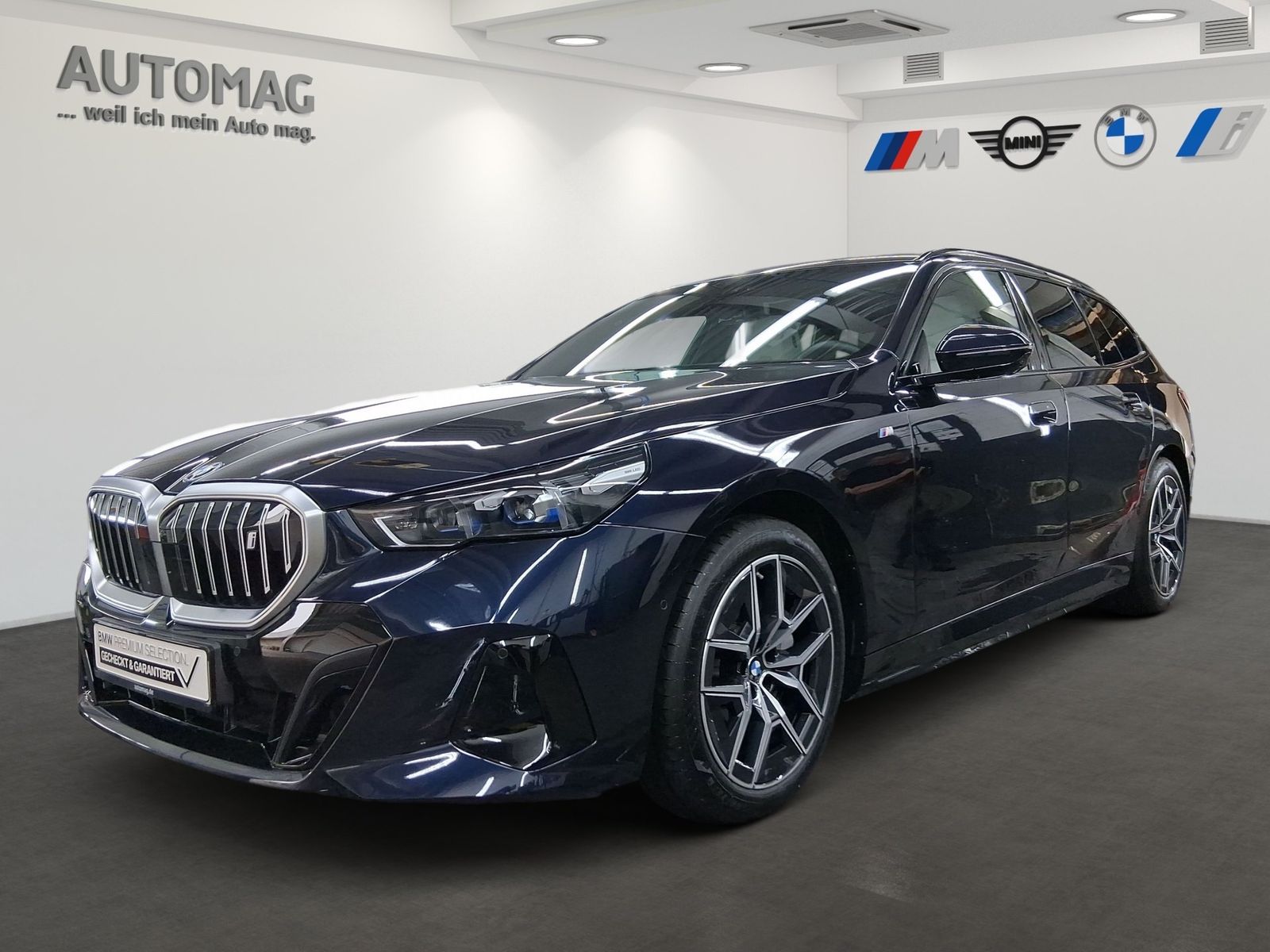 BMW i5 eDrive40 M-Sport*DrivAssProf*ParkAssProf*Pano