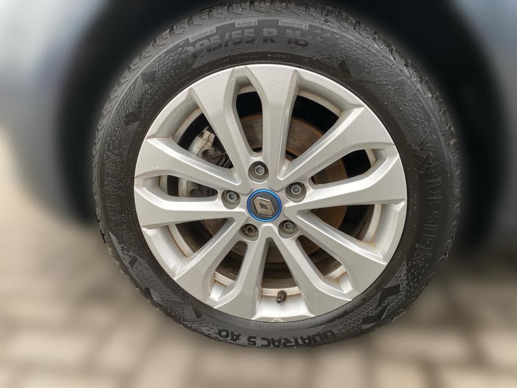 Renault ZOE Experience Z.E. 50 - Samsaru's Car Outlet