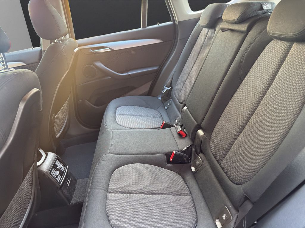 BMW X1 xDrive25e HYBRID - Samsaru's Car Outlet