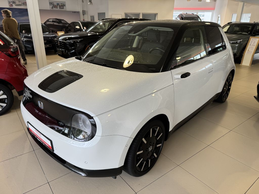 Honda e Advance-Paket