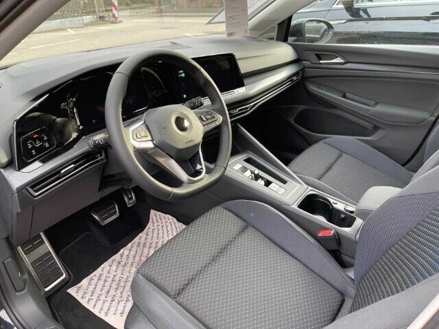 Volkswagen Golf VIII United 1.5 eTSi DSG - Samsaru's Car Outlet