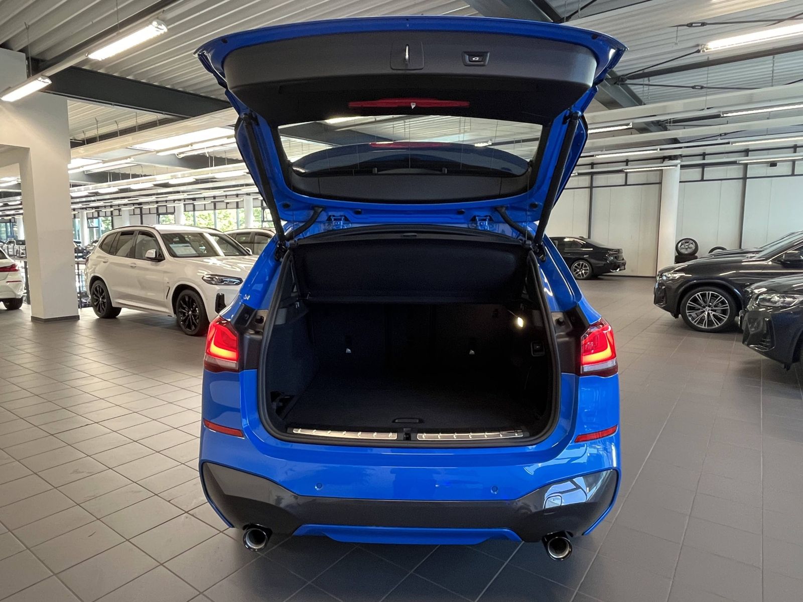 BMW X1 xDrive18d M Sport - Samsaru's Car Outlet