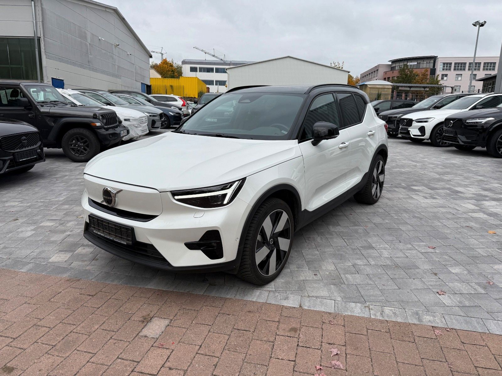Volvo XC40 ULTIMATE TWIN+PIXEL+AHK+20"+WÄRMEPUMPE