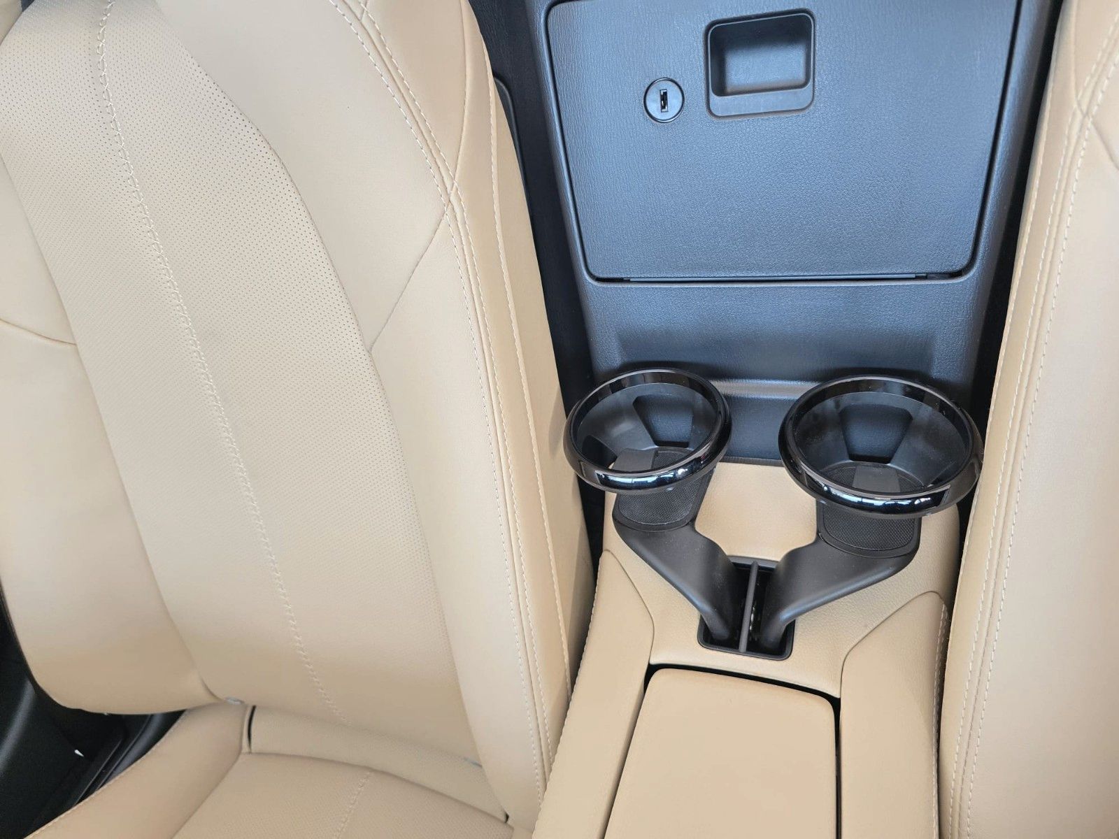 Mazda MX-5 Kazari *184 PS*RFK*NAV*BOSE*LED*