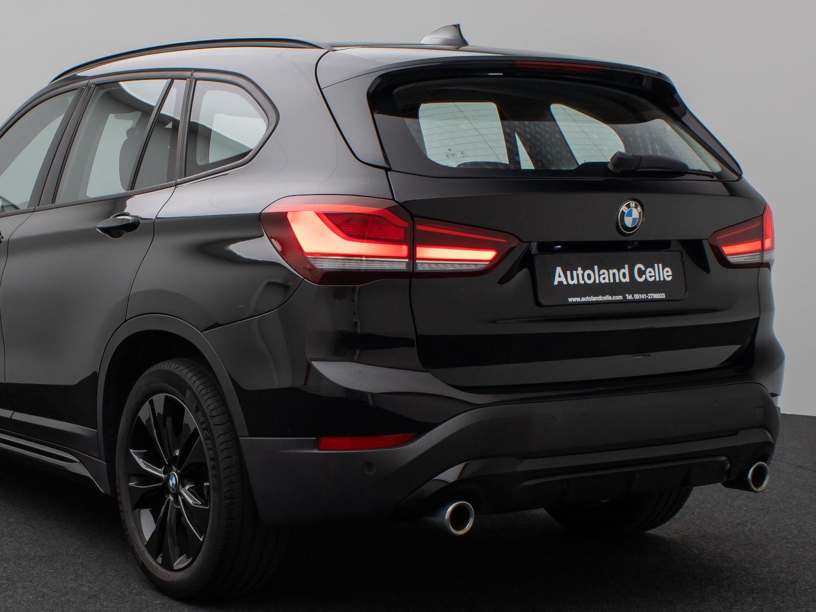 BMW X1 xD20i Sport Line - Samsaru's Car Outlet