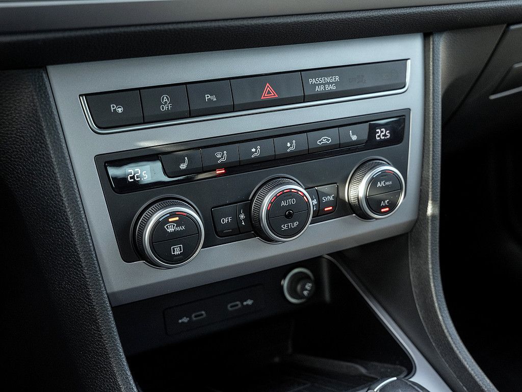 Seat Ateca 2.0 TSI FR 4Drive DSG AHK Kam Beats Navi