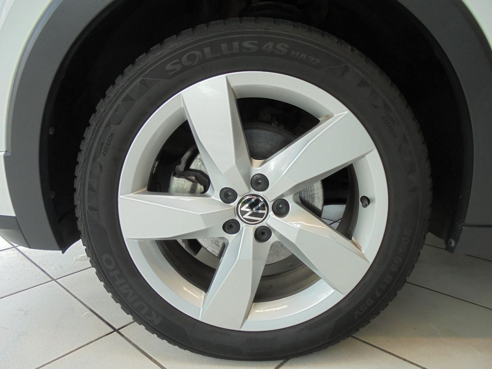 Volkswagen T-Cross Style - Samsaru's Car Outlet