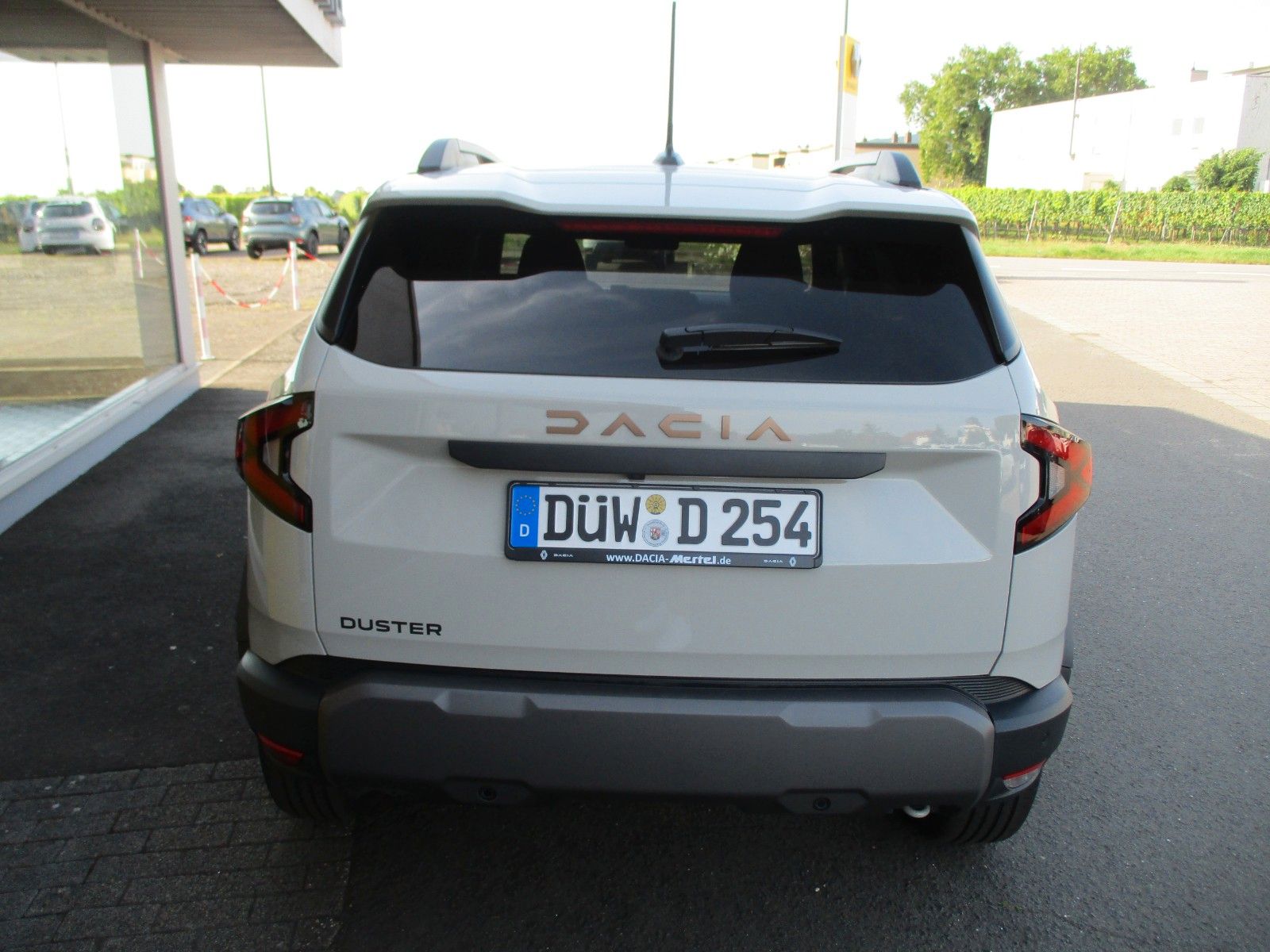 Dacia Duster III TCe 130 Extreme - Samsaru's Car Outlet