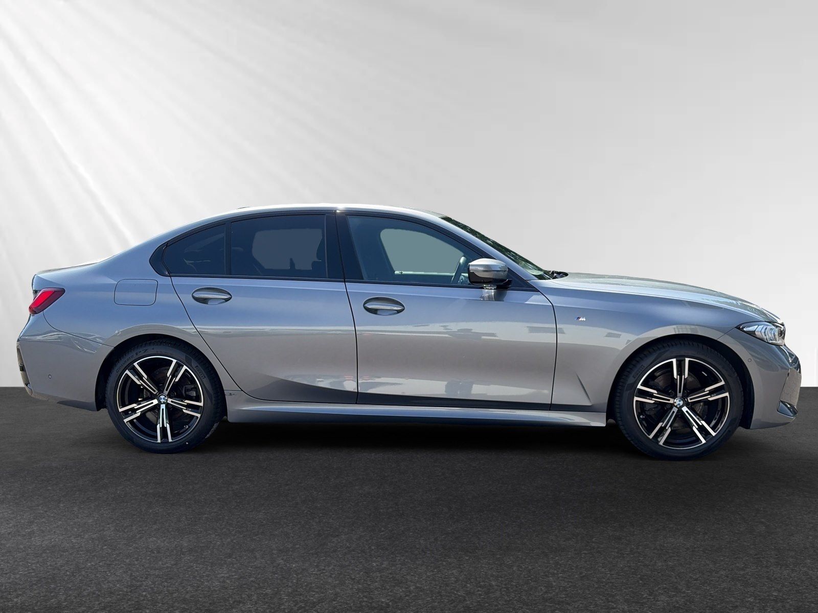 BMW 320d xDrive M Sport|AHK|Stop&Go|Head-Up
