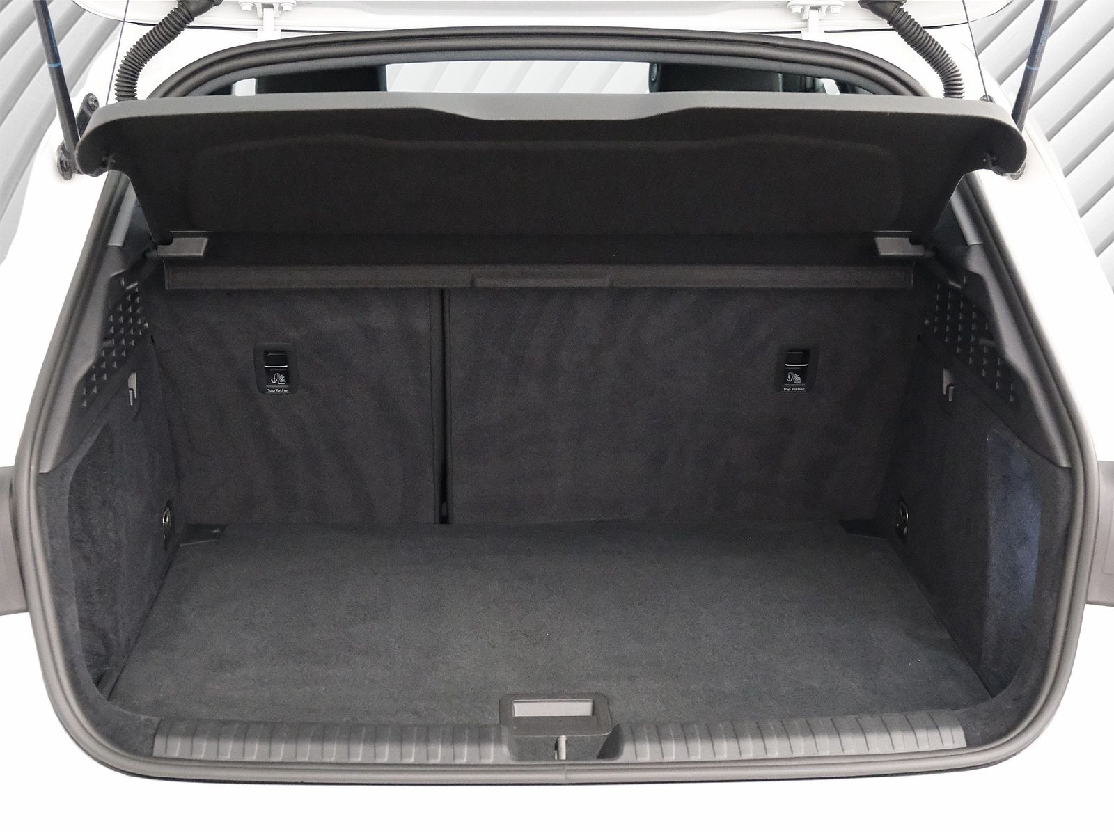 Audi A3 Sportback 30 TFSI basis - Samsaru's Car Outlet