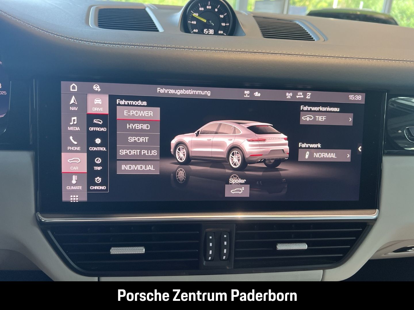 Porsche Cayenne E-Hybrid Coupe Surround-View LED-Matrix