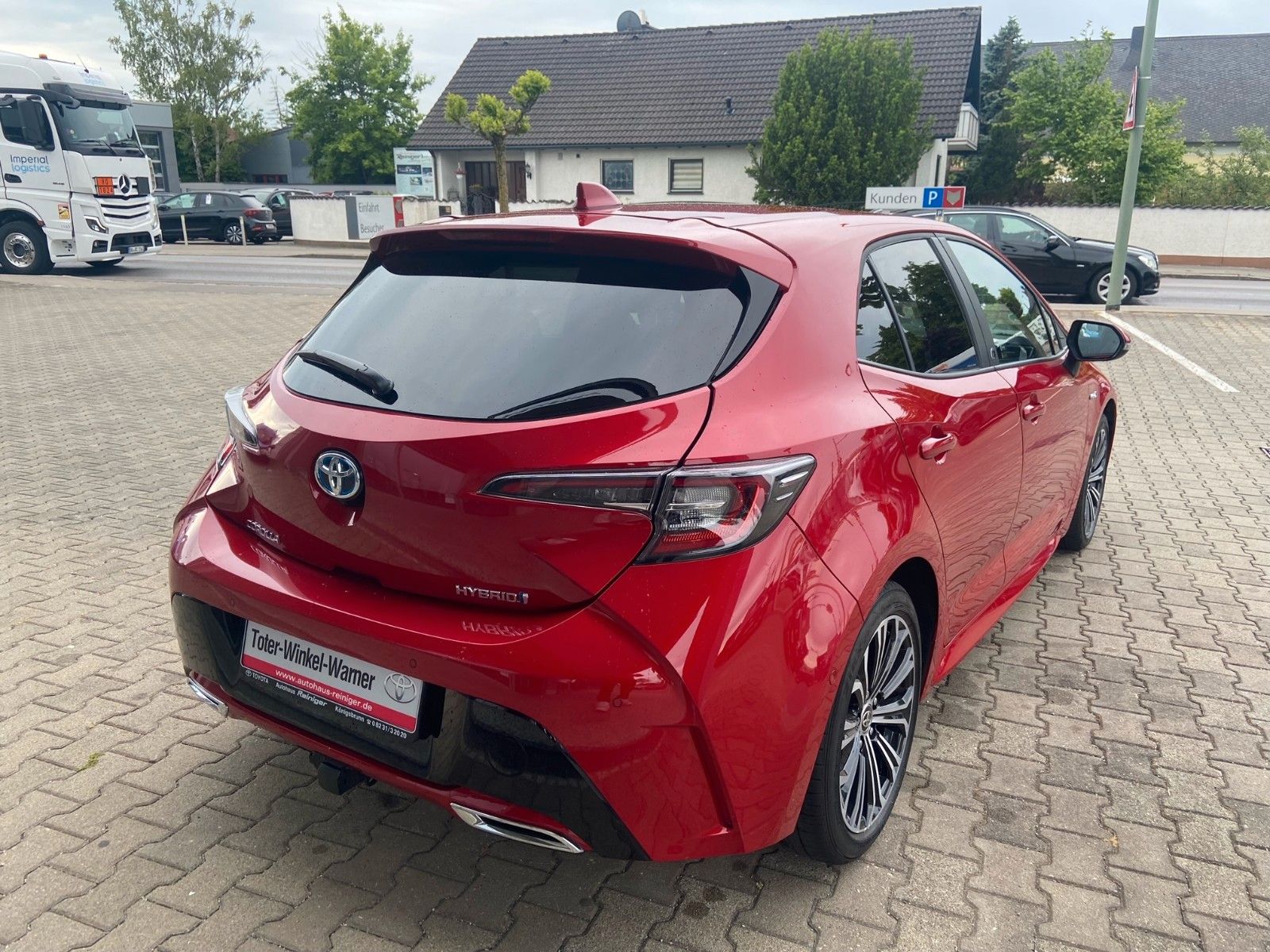 Toyota Corolla 2.0 Hybrid - Samsaru's Car Outlet