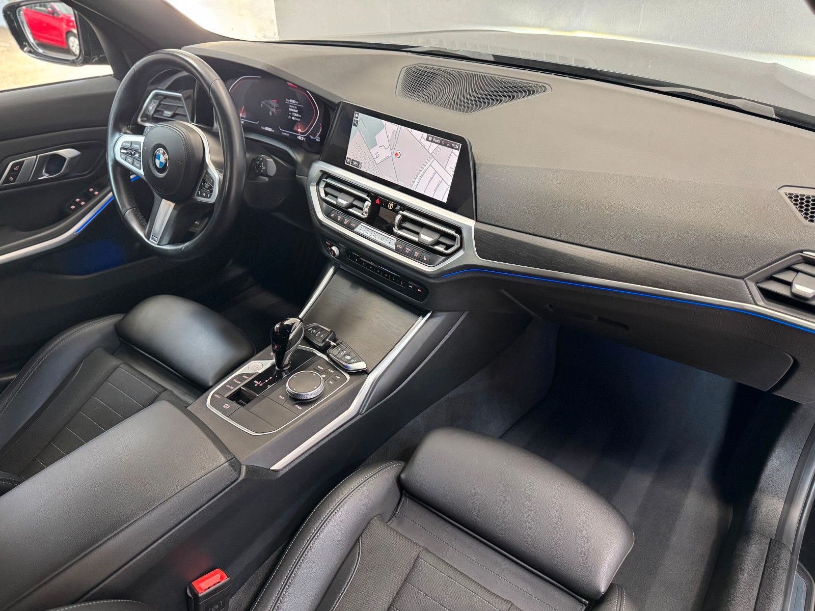 BMW 320d M-Sport - Samsaru's Car Outlet