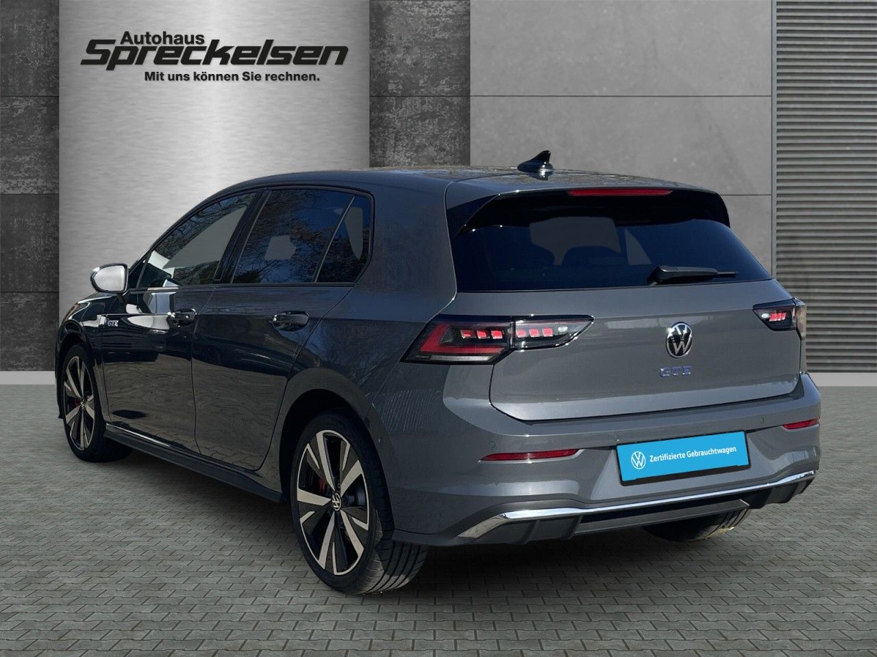 Volkswagen Golf VIII 1.5 TSI eHybrid GTE Automatik Navi+DCC