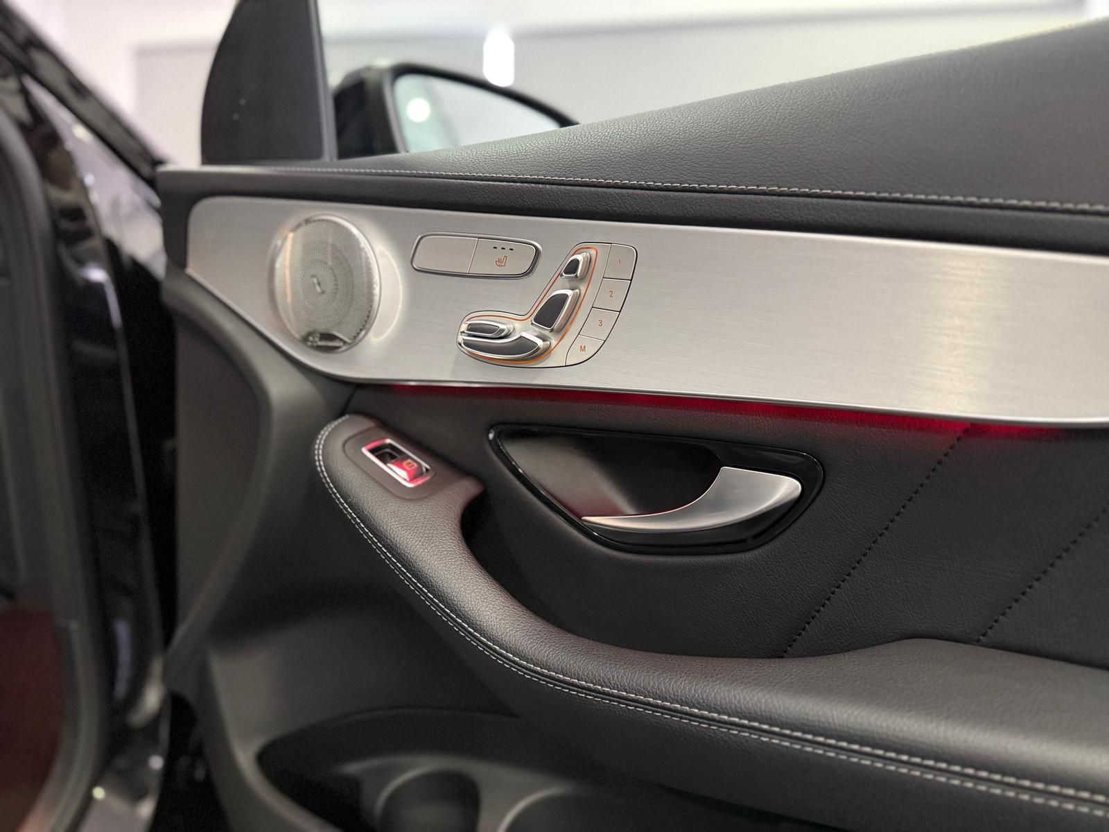 Mercedes-Benz GLC 300 de 4M AMG-Line - Samsaru's Car Outlet