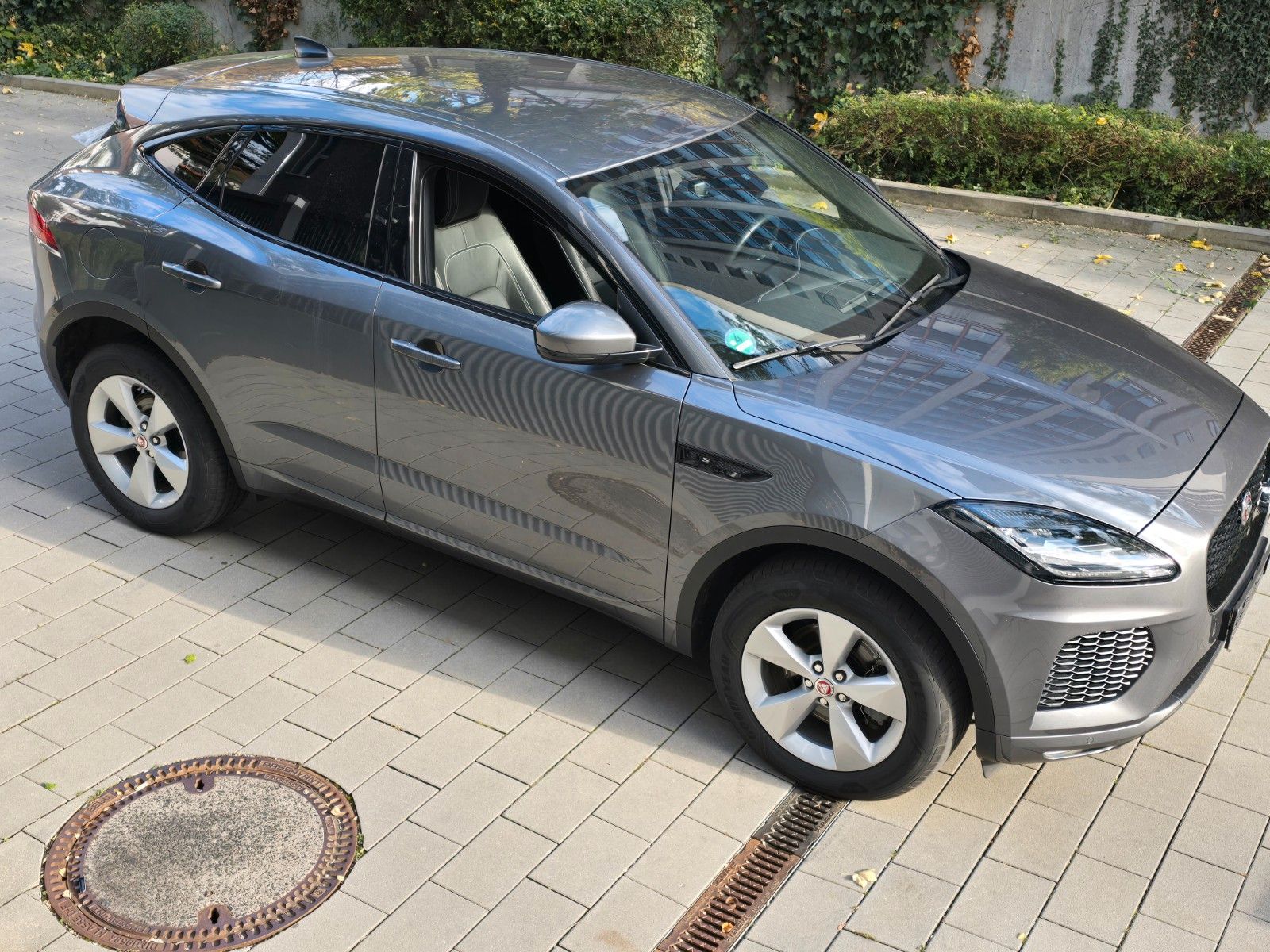 Jaguar E-Pace E-PACE R-Dynamic S AWD,Automatik,Leder,Pa