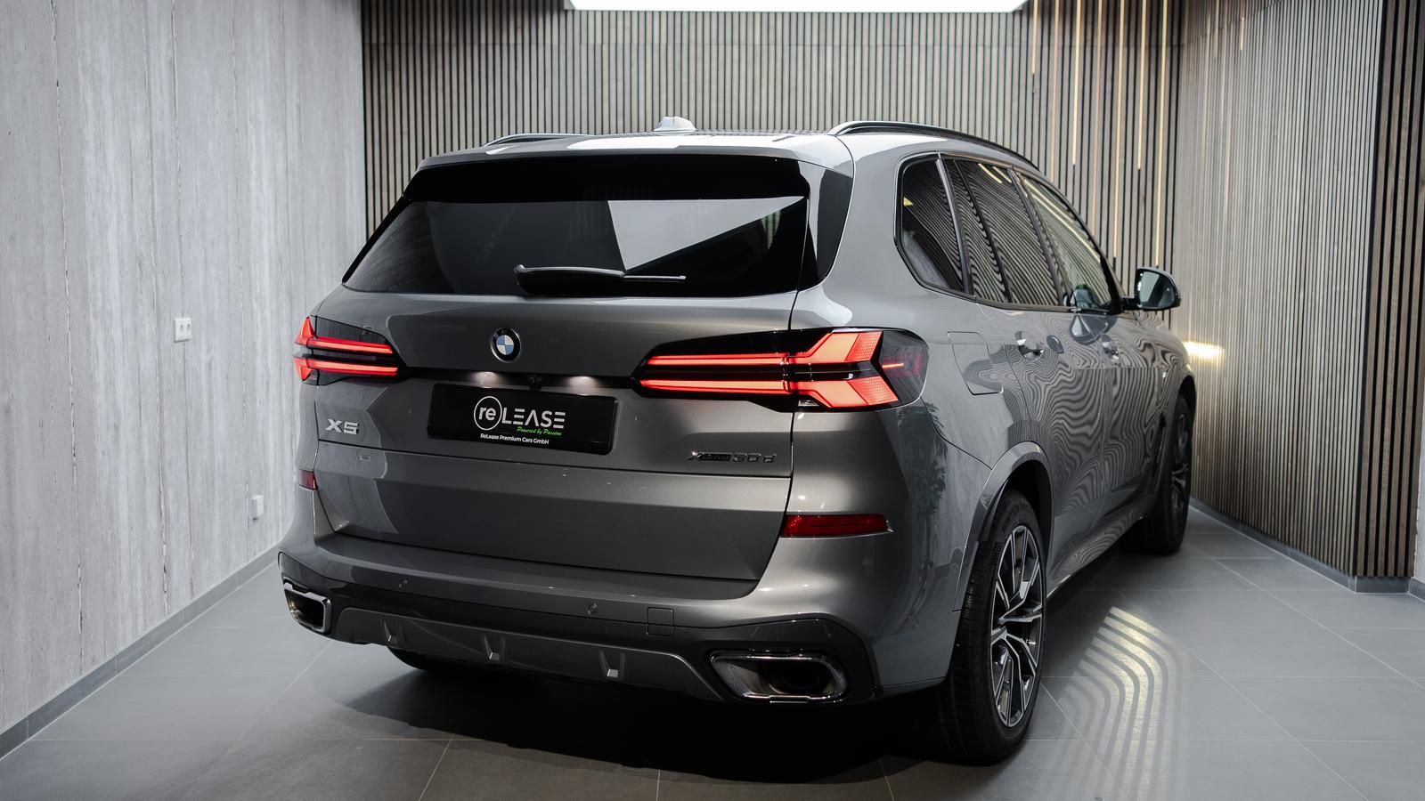 BMW X5 xDrive30d M-Sport HuD AHK 360 Luft H&K Softcl