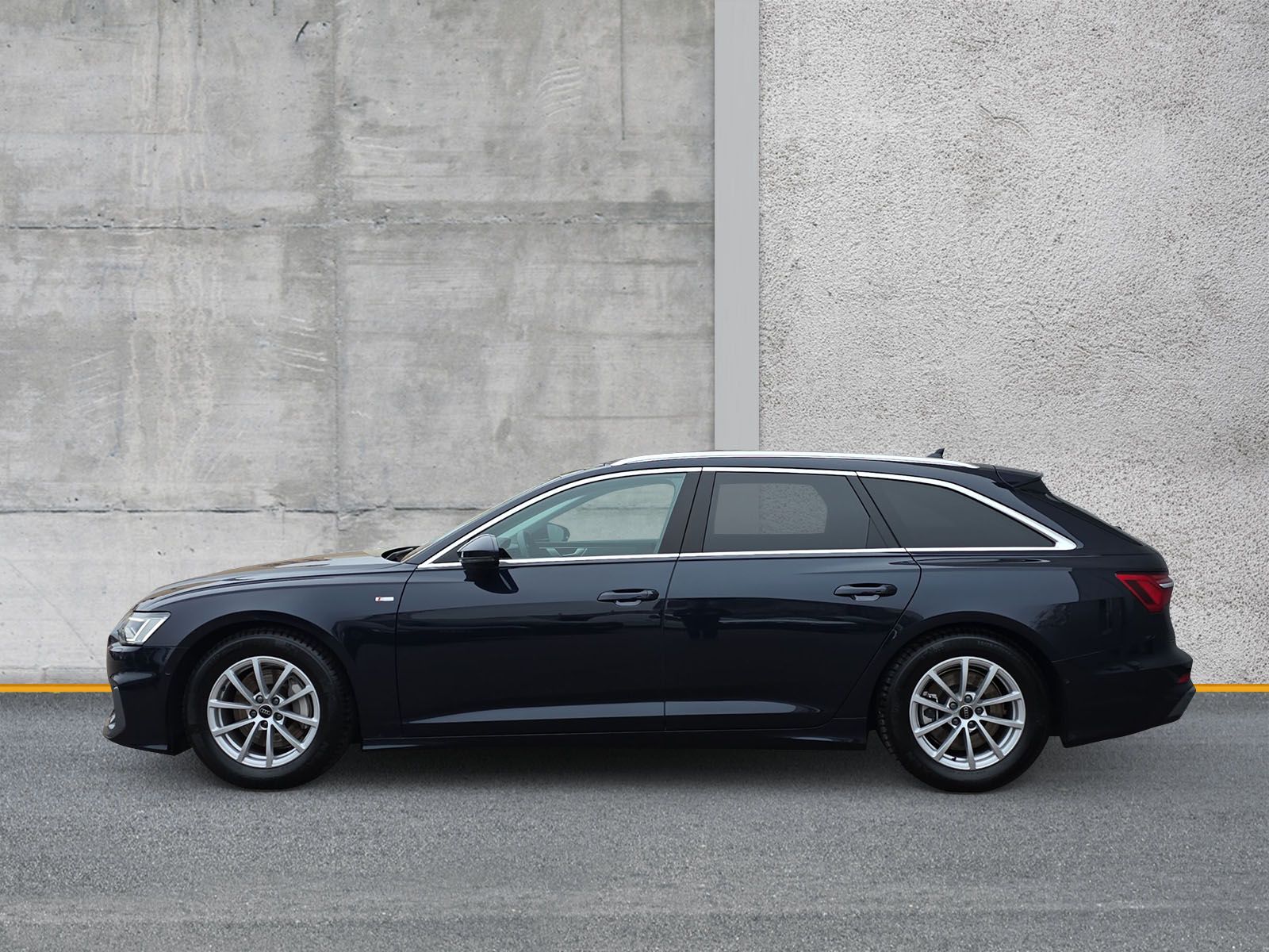 Audi A6 Avant 45 TFSI qu S line - Samsaru's Car Outlet