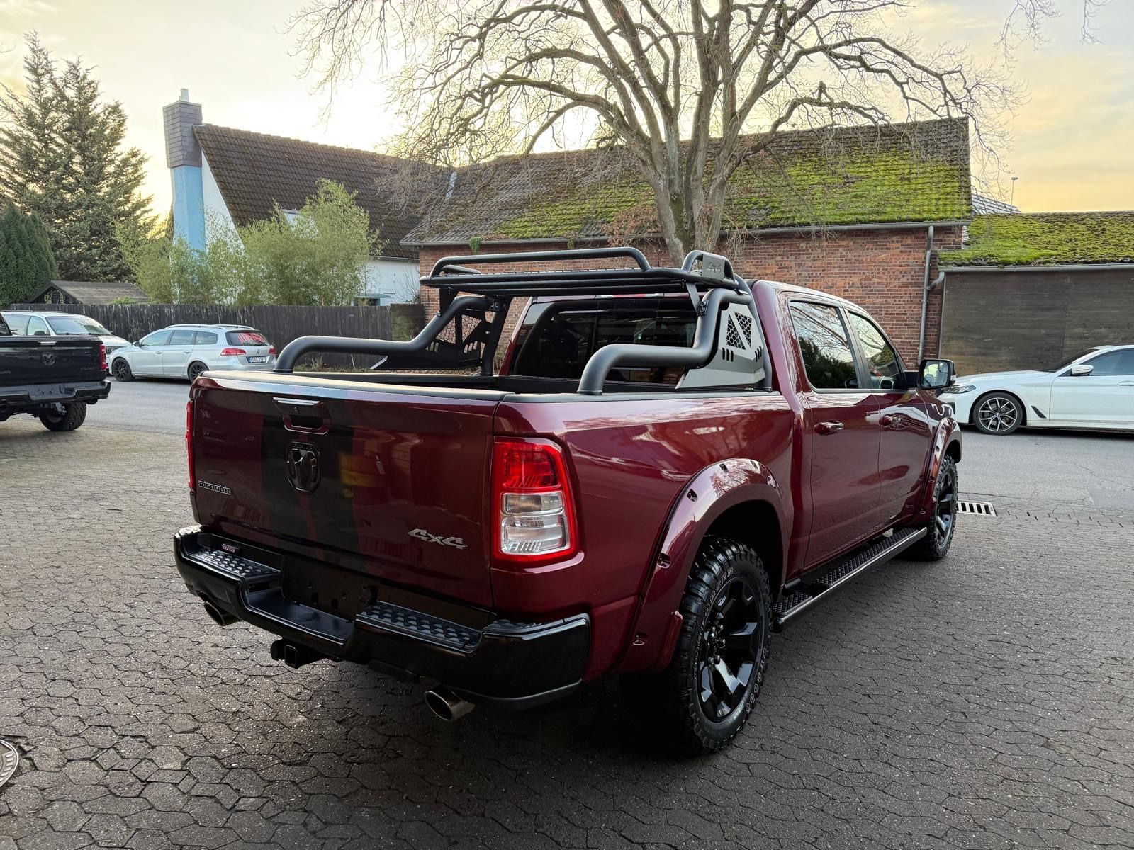 Dodge LPG*LIMITED*OFFROAD*BÜGEL*LIFT*AHK*NAVI*GARANTIE