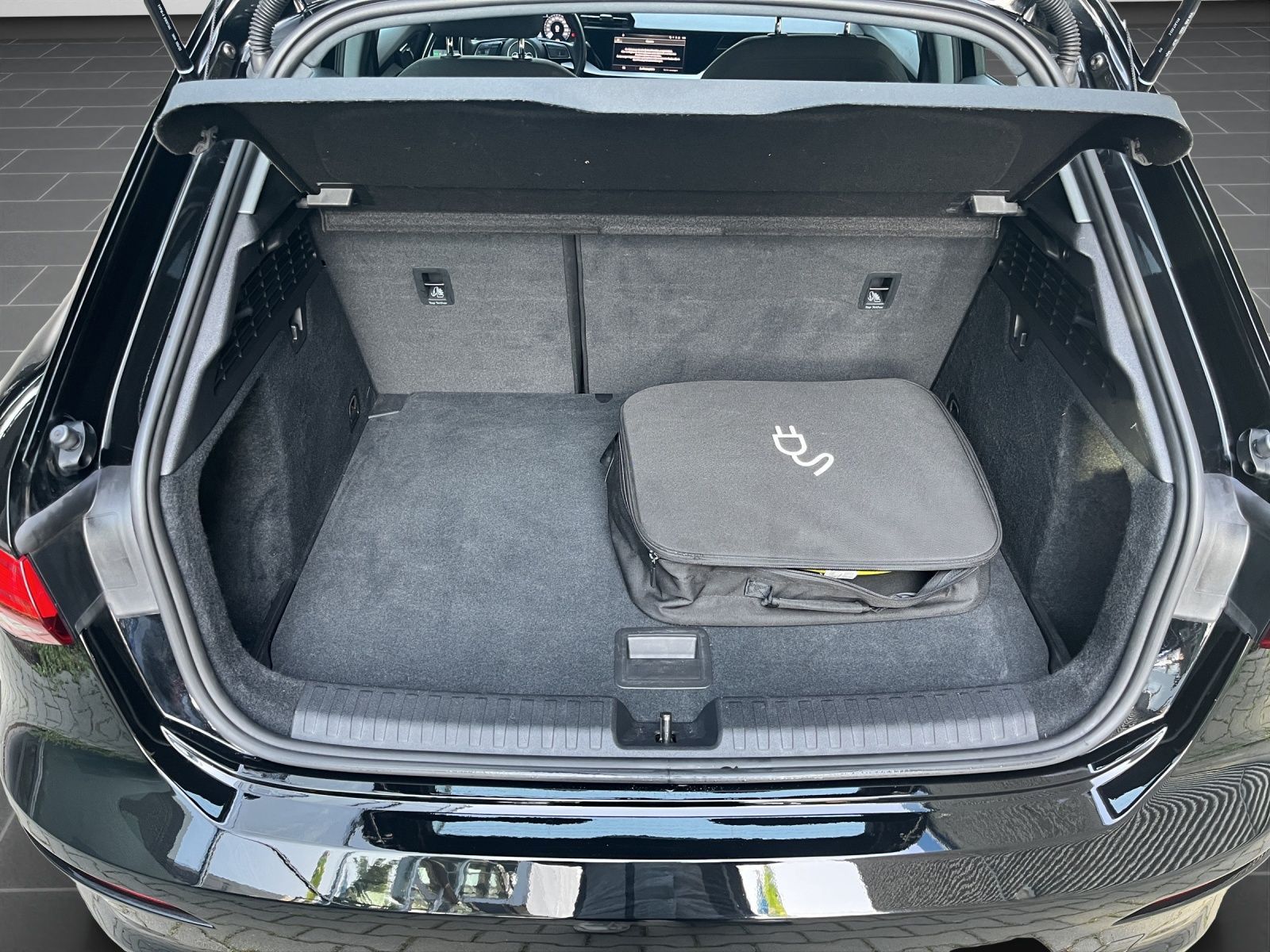 Audi A3 40 1.4 TFSI e-tron basis