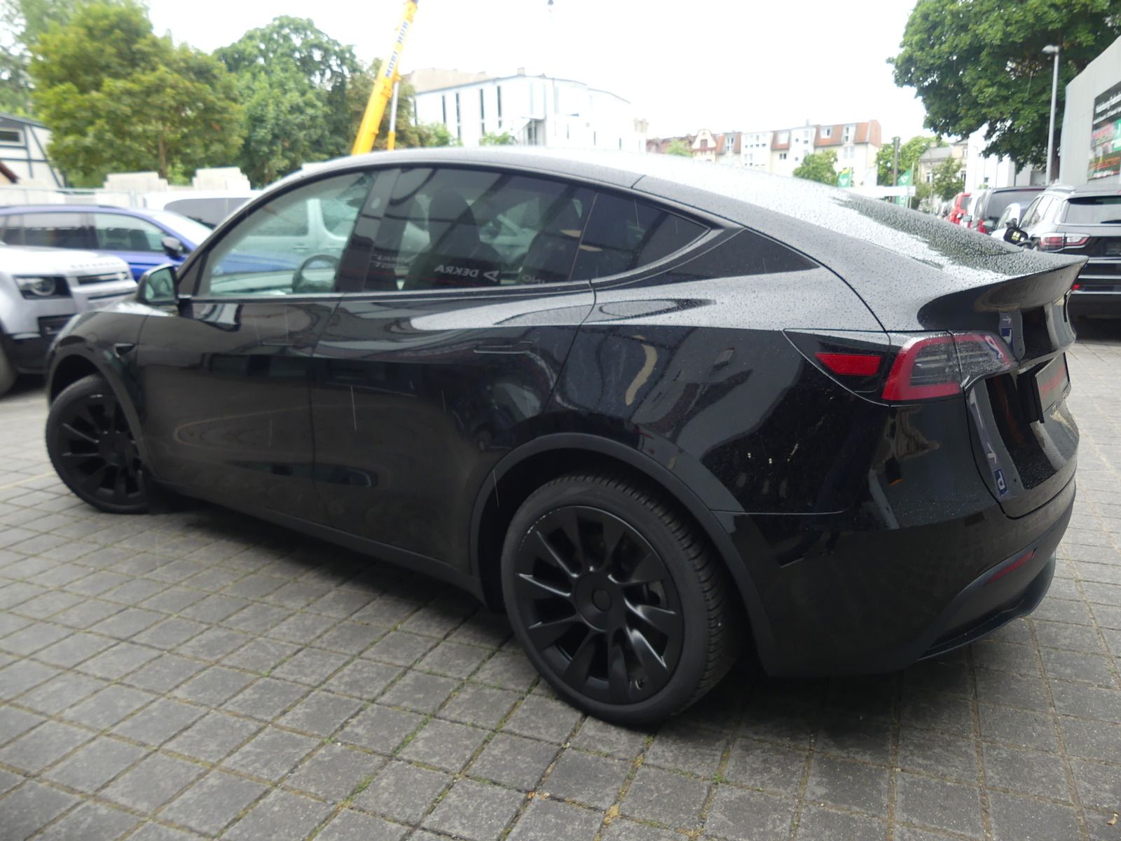 Tesla Model Y Long Range Dual AWD PANO/LED/KAM/AUTOPIL