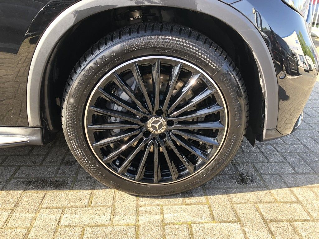 Mercedes-Benz GLC 300 de 4M AMG - Samsaru's Car Outlet