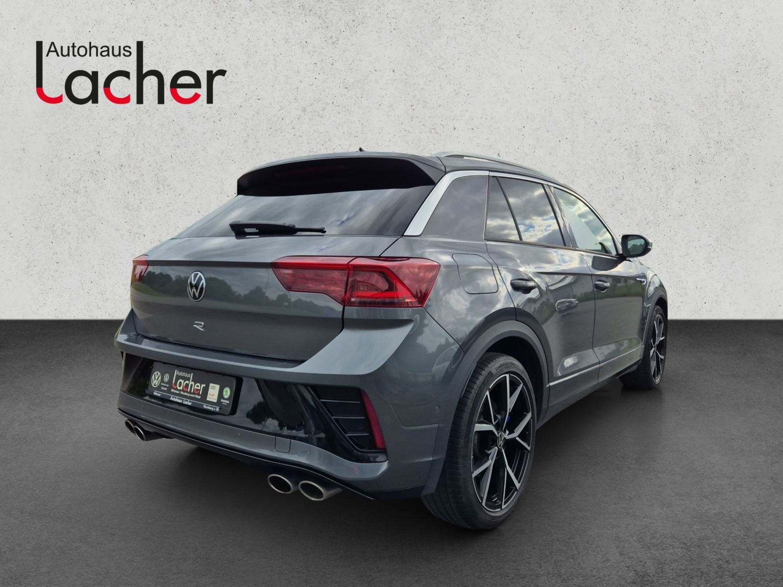 Volkswagen T-Roc R 2.0 TSI DSG 4M - Samsaru's Car Outlet
