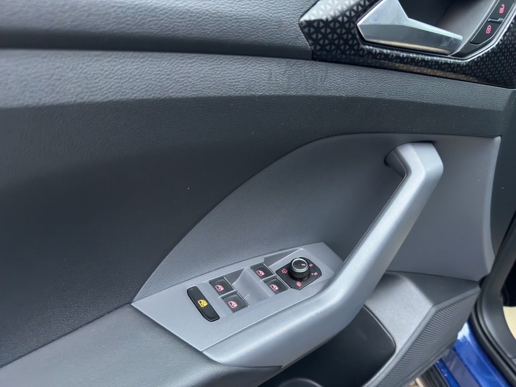 Volkswagen T-Cross 1.0 TSI DSG Style - Samsaru's Car Outlet