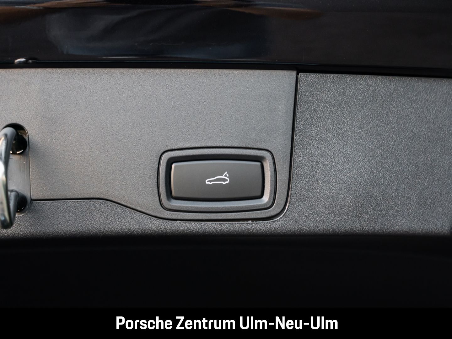 Porsche Taycan 4 Cross Turismo HD-Matrix ACC BOSE 20-Zol