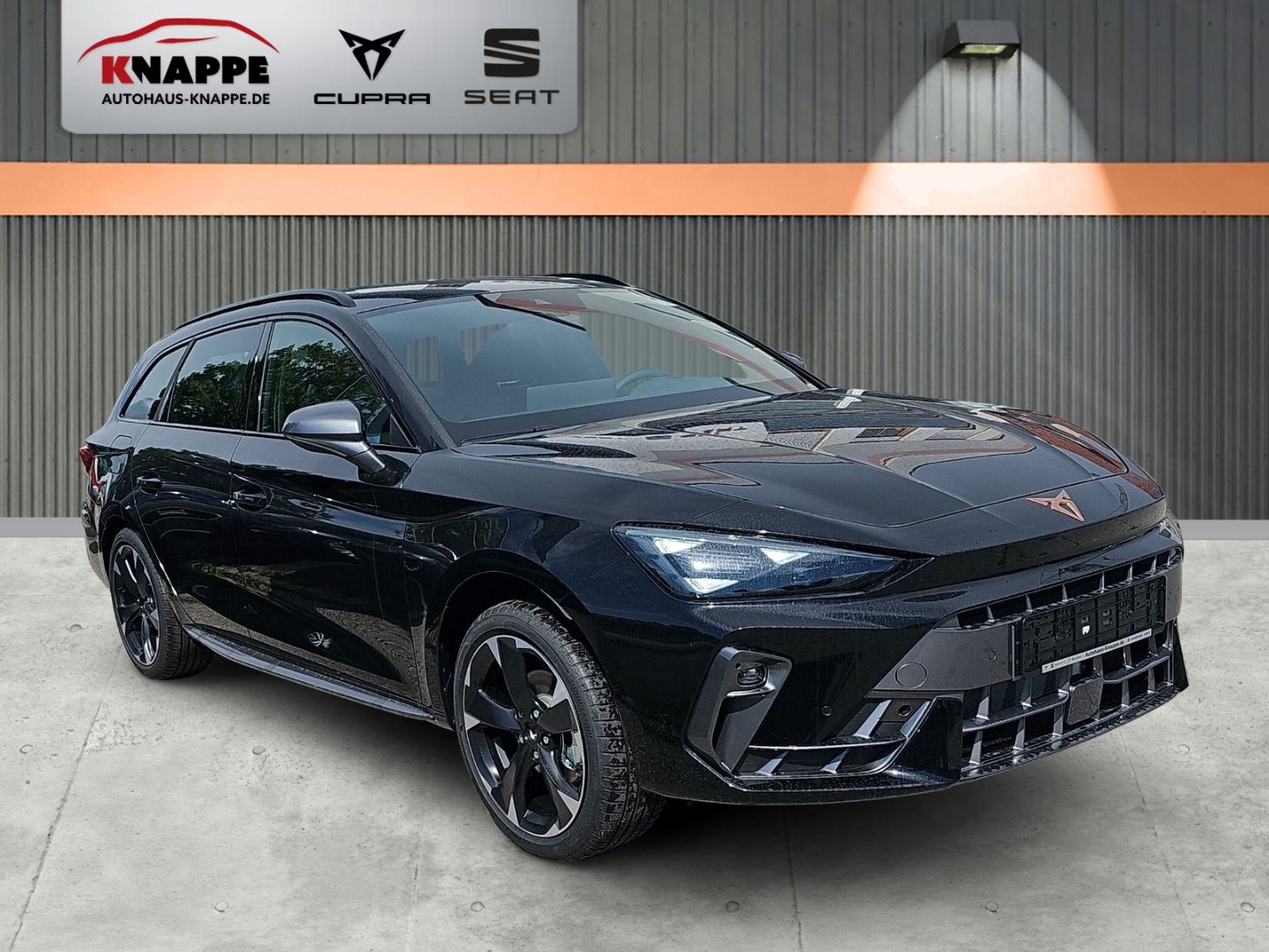 Cupra Leon Sportstourer 1.5 eTSI - Samsaru's Car Outlet