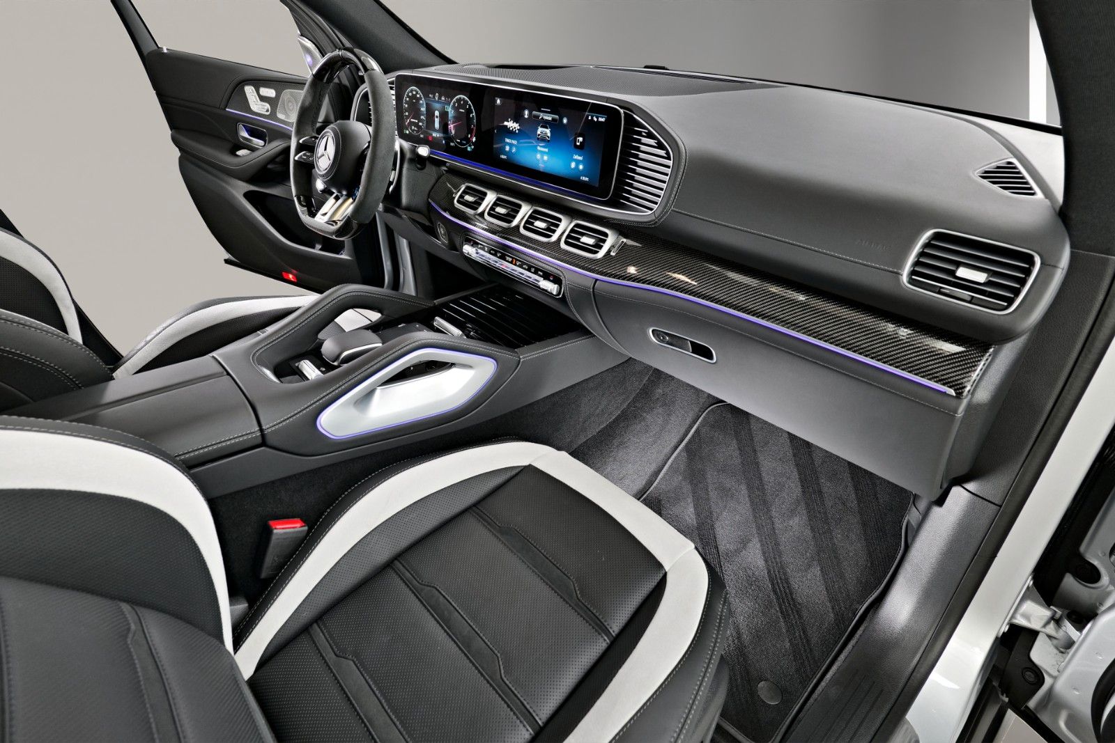 Mercedes-Benz GLE 63 S AMG 4M/ NIGHT / PANO / BURM