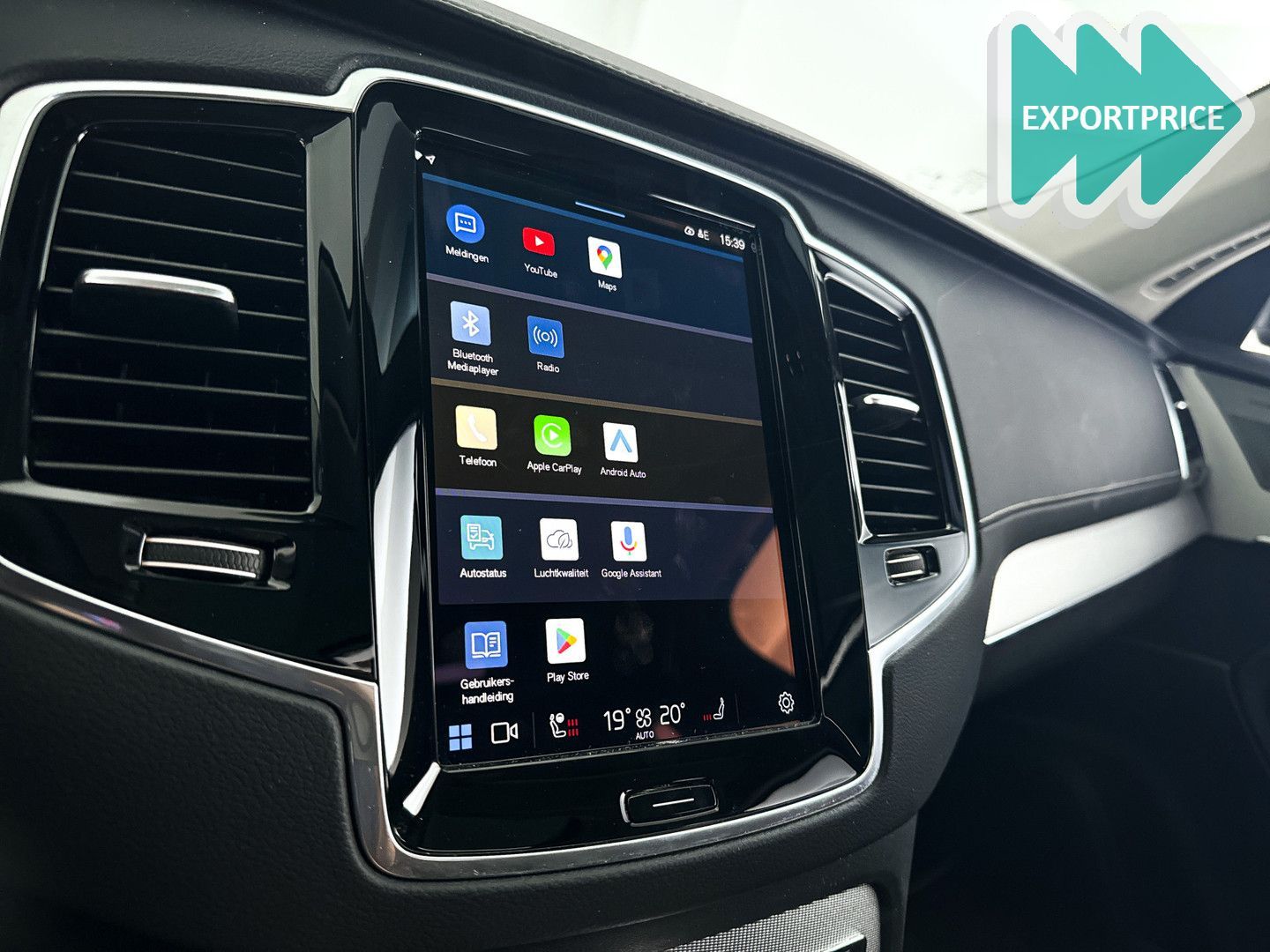 Volvo XC90 T8 Recharge AWD Ultimate Dark | panorama da