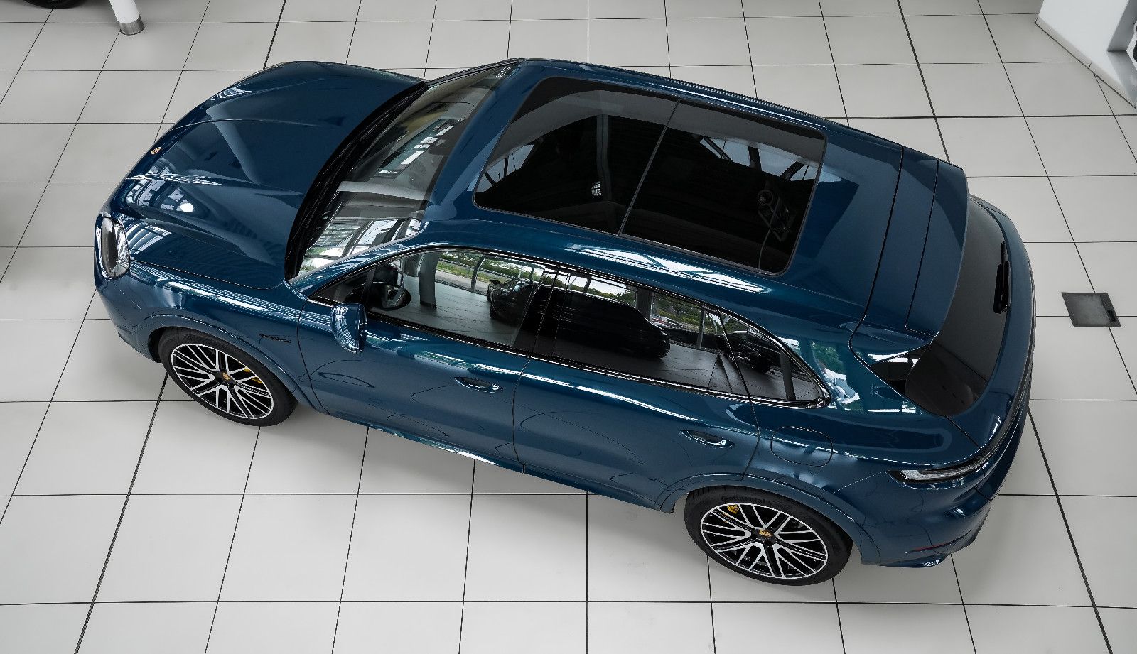 Porsche Cayenne Turbo E-Hybrid SportDesign PCCB PDCC