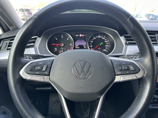 Volkswagen Passat Variant 2.0 TDI DSG Comfort - Samsaru's Car Outlet