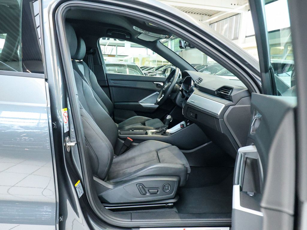 Audi Q3 S line 35 TDI quattro S tronic - Samsaru's Car Outlet