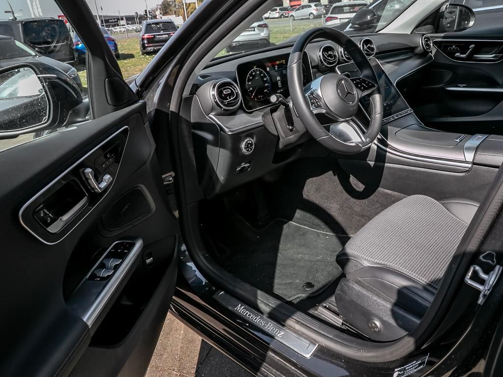 Mercedes-Benz C 180 Avantgarde Advanced Plus - Samsaru's Car Outlet