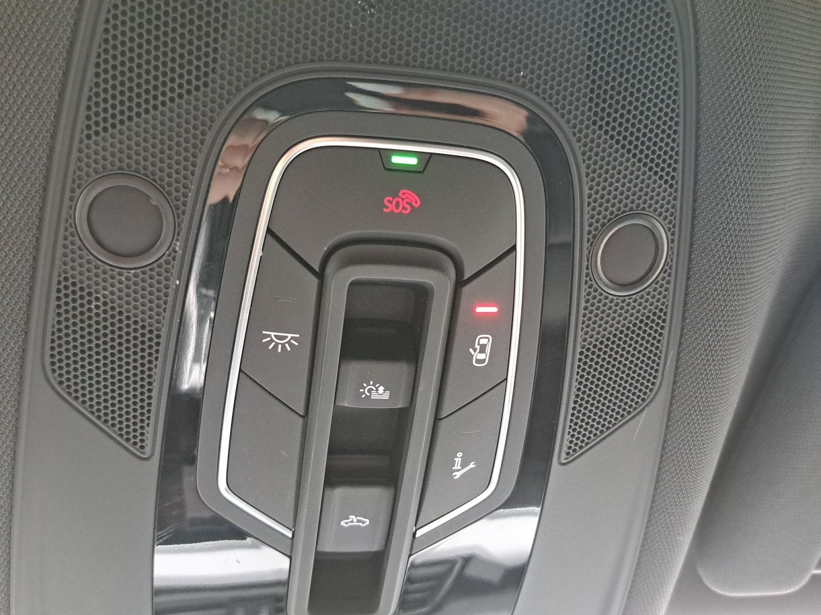 Audi e-tron Sportback 55 quattro S line PANO AHK MMI