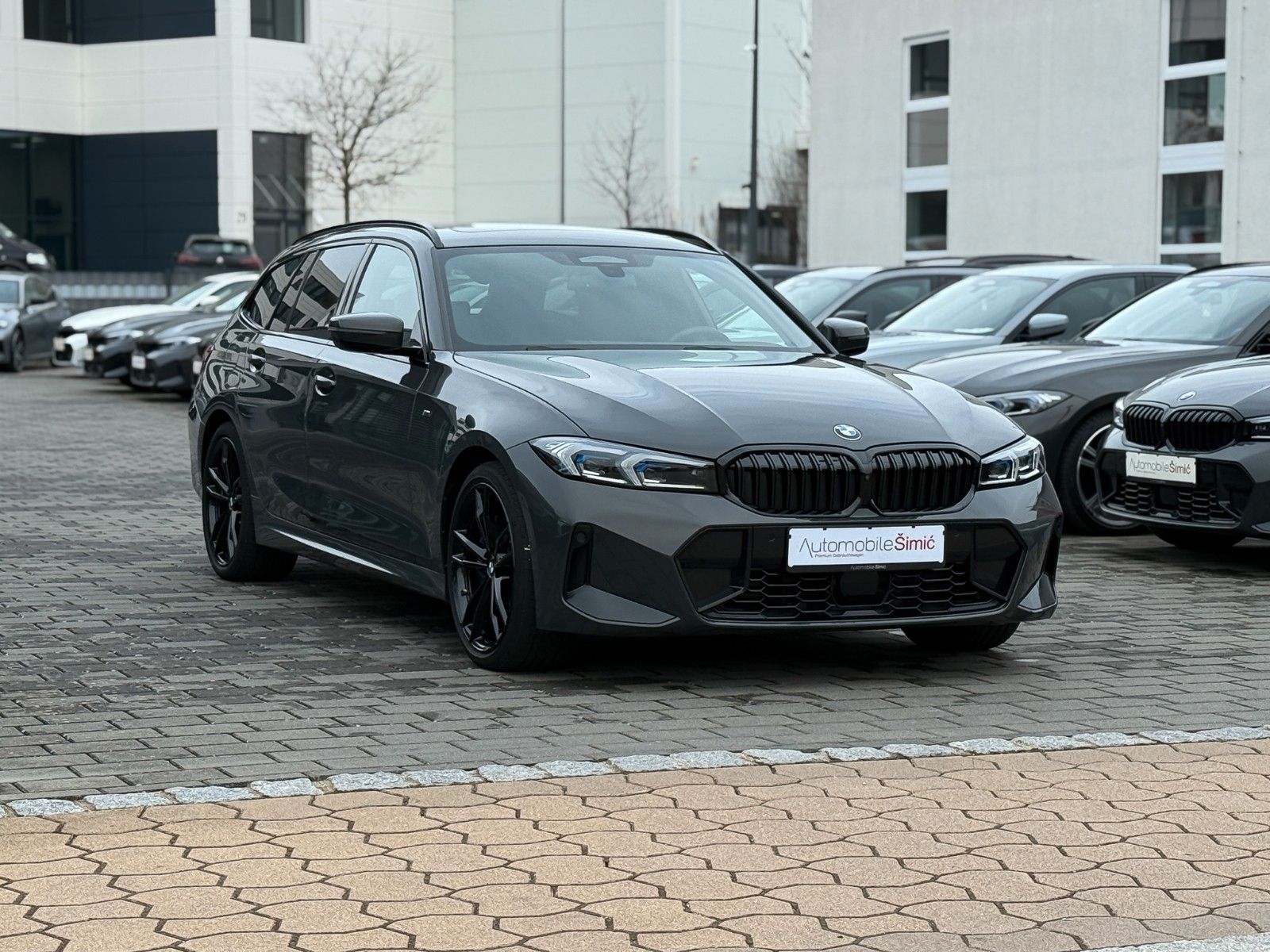 BMW 320d xD M Sport pro HuD AHK Pano hifi StHzg