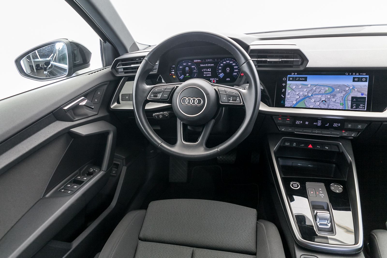 Audi A3 Sportback 40 TFSI e Advanced S tr. - Samsaru's Car Outlet