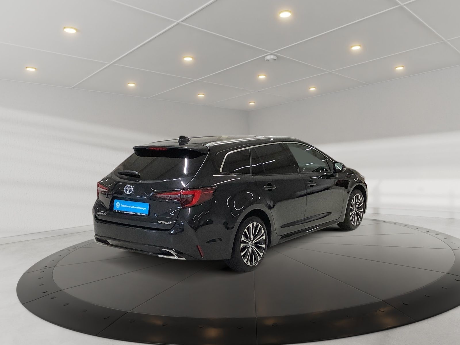 Toyota Corolla Touring Sports 2.0 Hybrid Team D