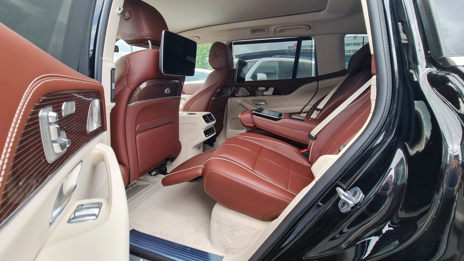 Mercedes-Benz GLS 600 MAYBACH - Samsaru's Car Outlet