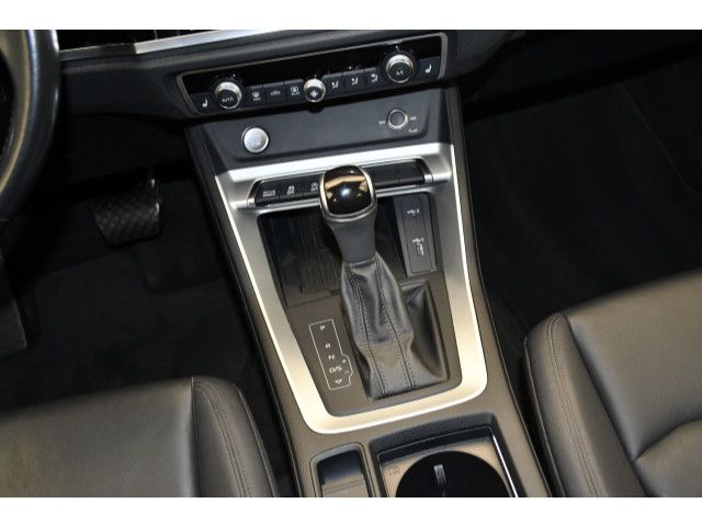 Audi Q3 45 2.0 TFSI quattro S-tronic - Samsaru's Car Outlet