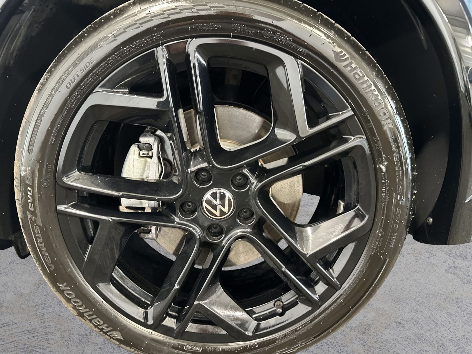 Volkswagen Tiguan 1.5 TSI eHYBRID R-LINE BLACKSTYLE MATRIX+
