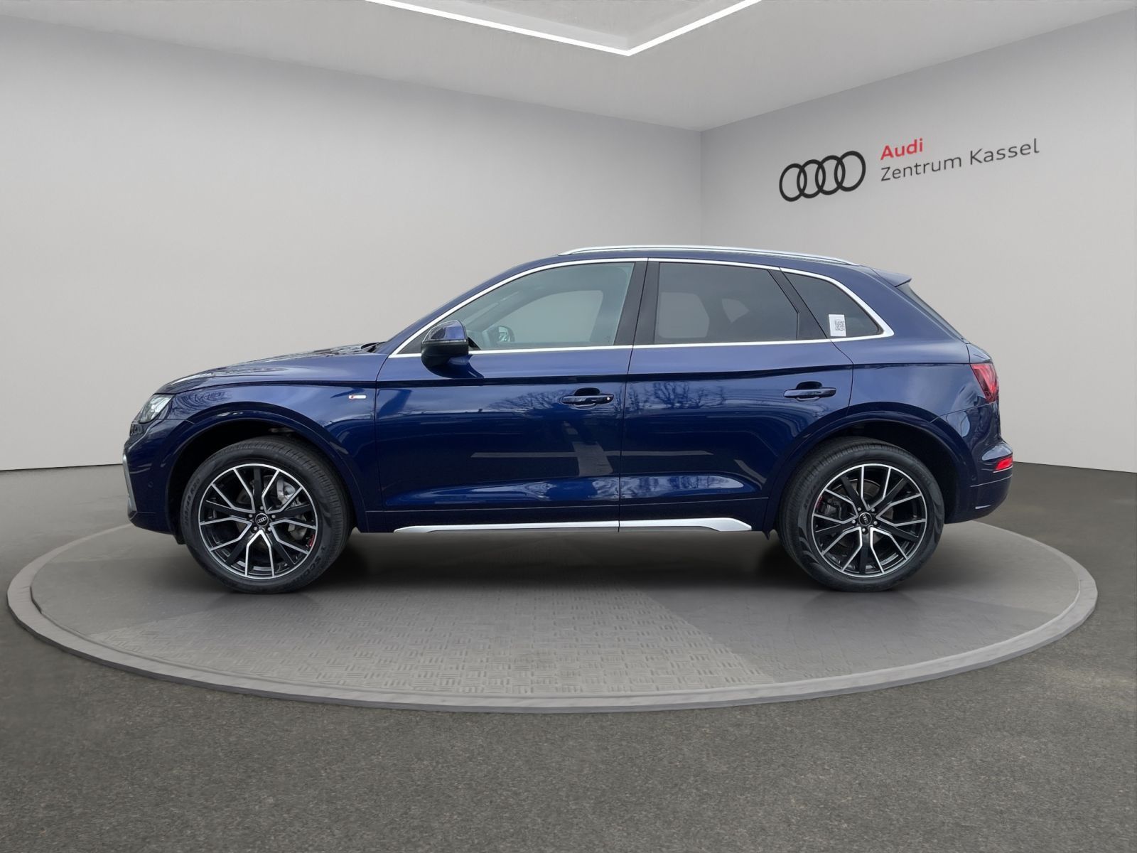 Audi Q5 40 TDI qu. S line Matrix Pano HuD AHK 360°