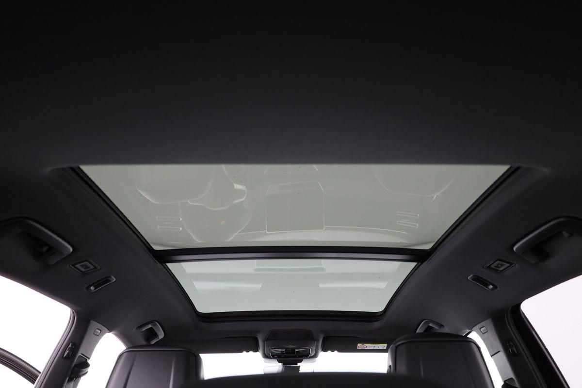 Volkswagen Tiguan TDI DSG 4M R-LINE Black, 20-Zoll, Pano, L