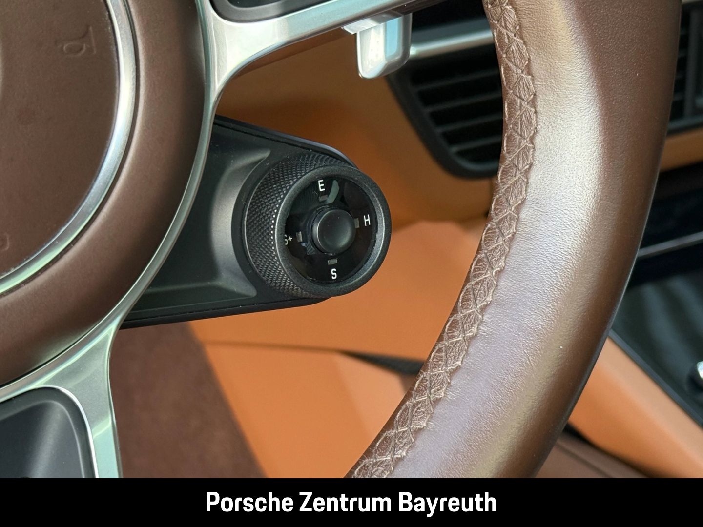 Porsche Cayenne E-Hybrid Coupe *CLUBLEDER*AHV*LUFTFEDER*