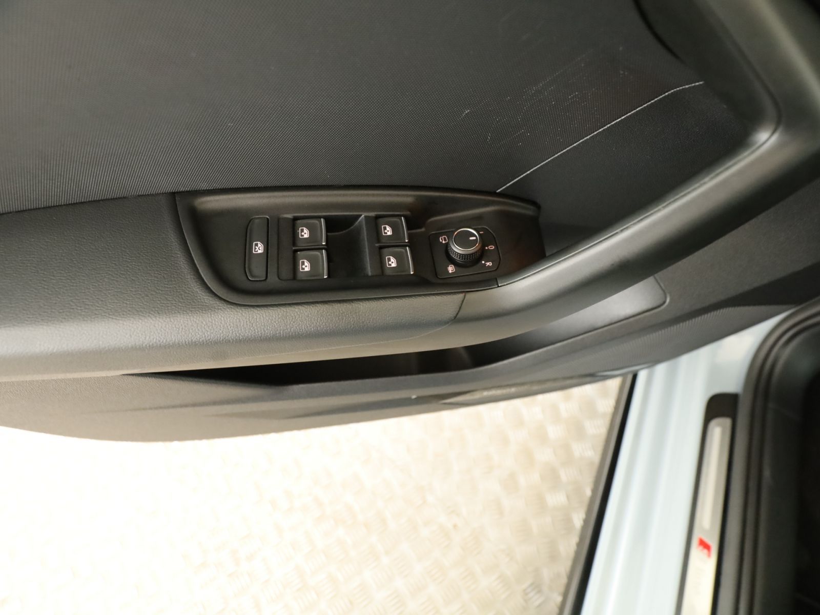 Audi A1 Sportback 40 TFSI S line - Samsaru's Car Outlet
