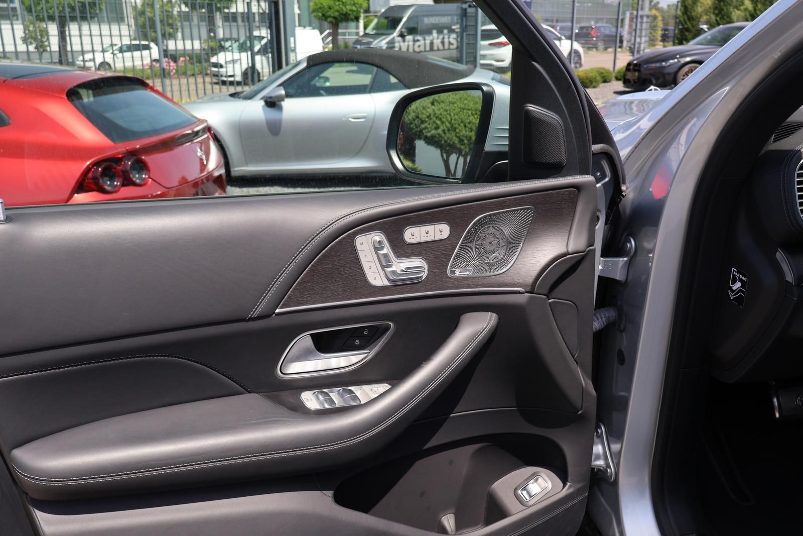 Mercedes-Benz GLS 600 4M Maybach - Samsaru's Car Outlet